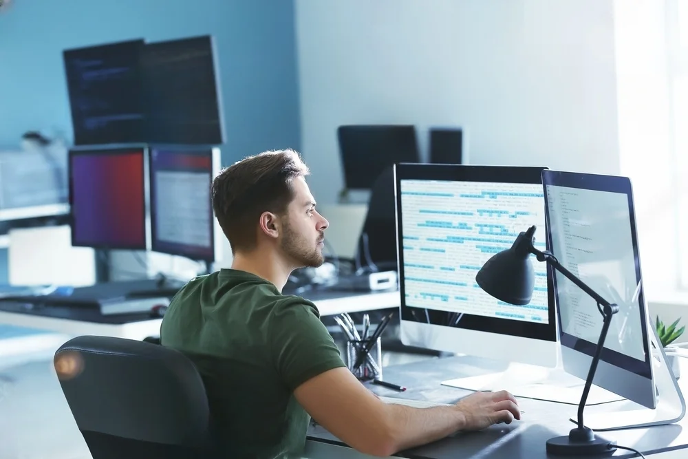 Desarrollador Web usando Resolvers de Angular
