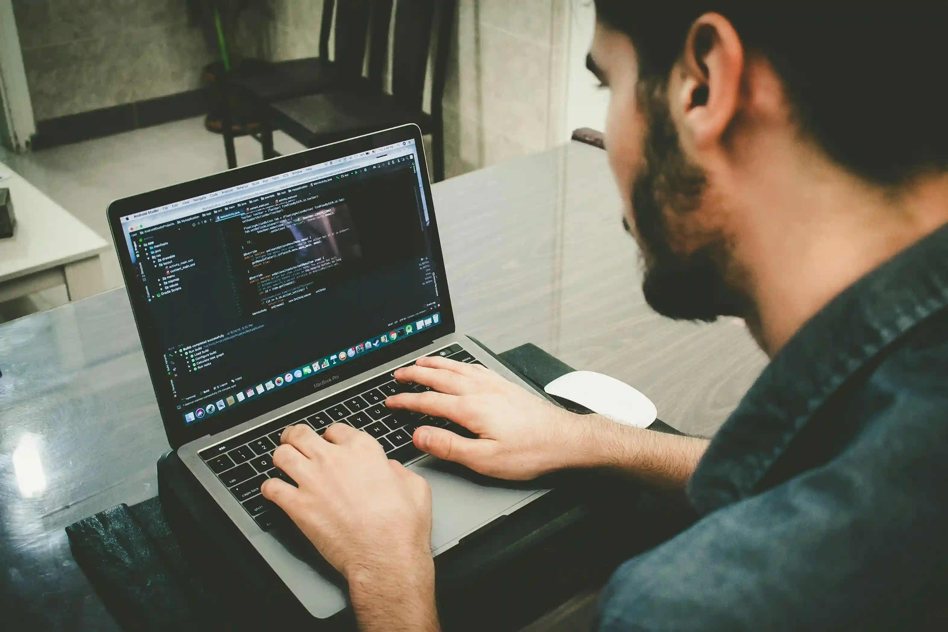 Profesional implementando tmpfs a docker