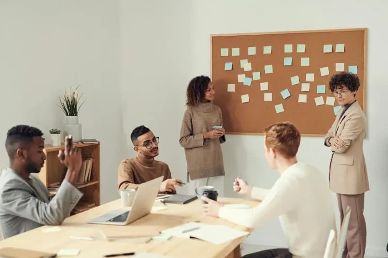 ¿Qué es un Scrum Team? Roles y Funciones